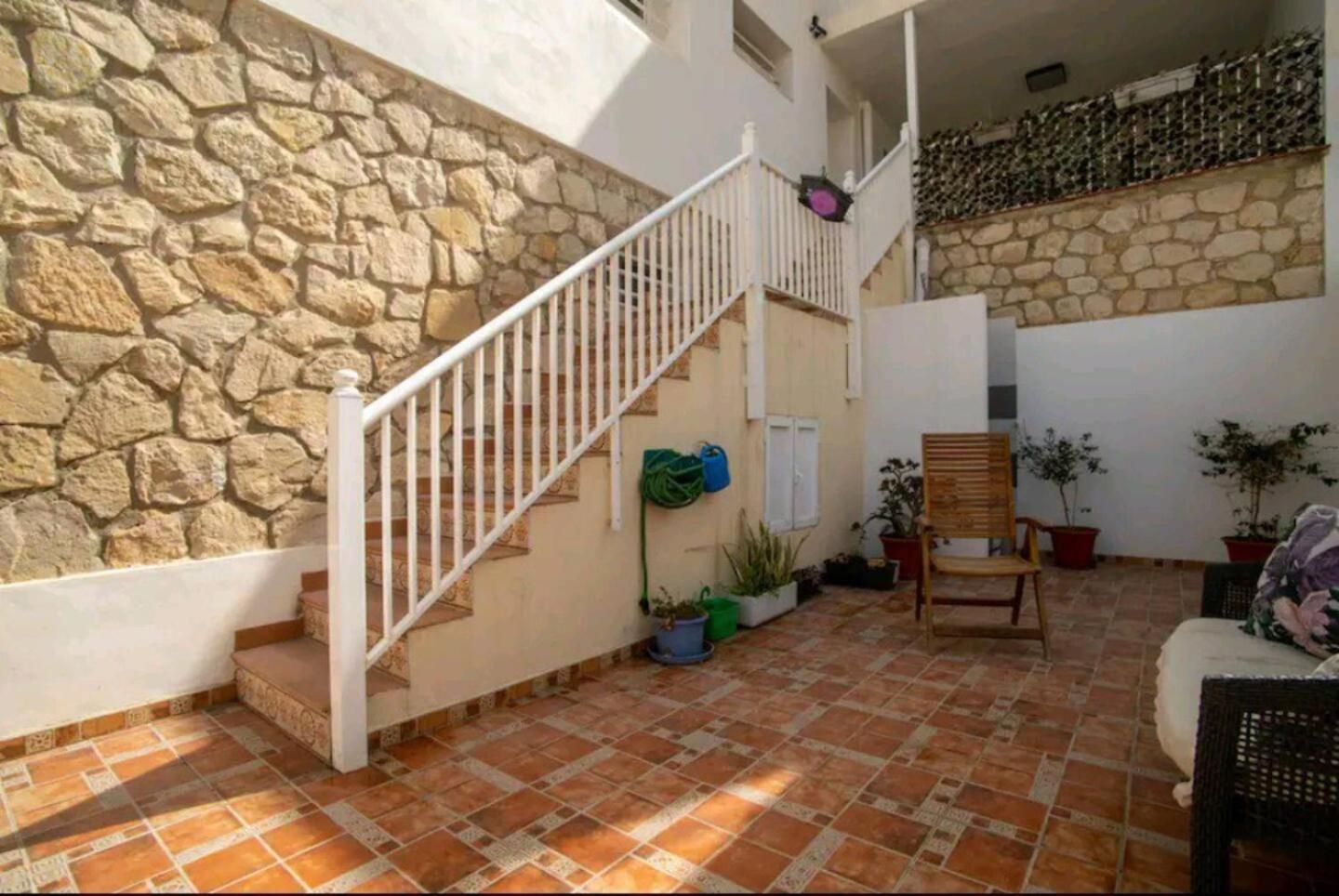Stylish & Fully Furnished 3 Bedrooms Flat -4 Min Walk To Beautiful Beach Alicante Esterno foto